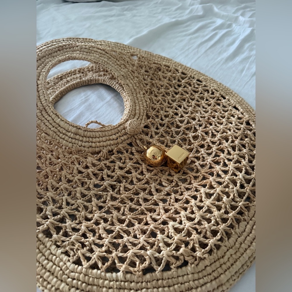 JACQUEMUS Spiaggia Small raffia basket bag - Picture 9 of 10